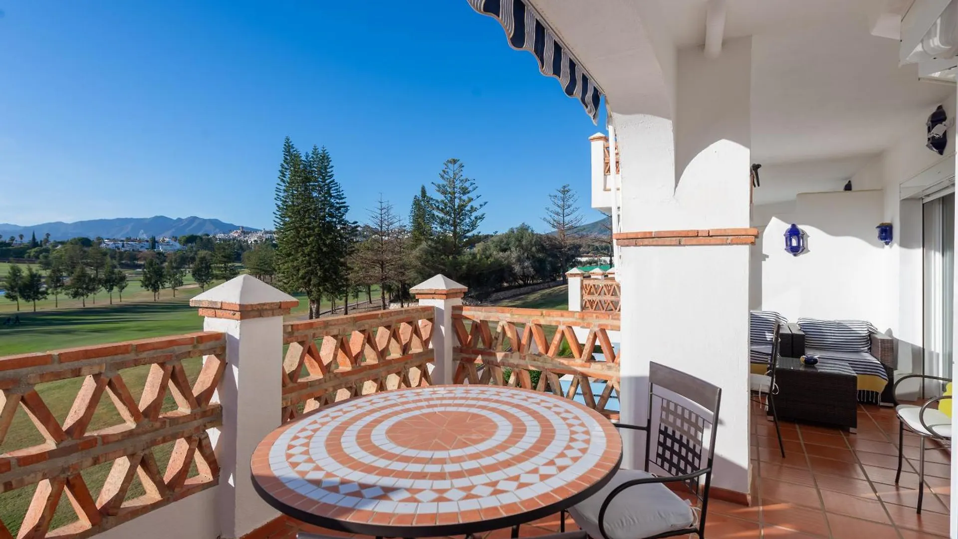 Homestay Mijas Golf Apartment Santa Fe de los Boliches Spain
